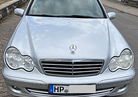 Mercedes-Benz C 230 CLASSIC solider Begleiter mit Charakter