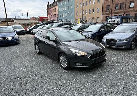 Ford Focus Turnier Business EURO6 Navi Klima PDC