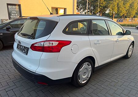 Ford Focus Trend. 1,6 TDI. LED Licht.1 Hand. Tüv neu