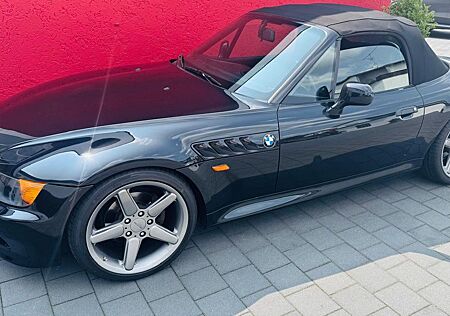 BMW Z3 Roadster 1.9 " Top Optik . wen. KM