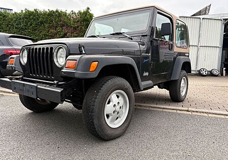 Jeep Wrangler TJ 2.5 4x4 Tüv Hardtop