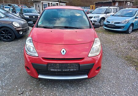 Renault Clio III YAHOO!