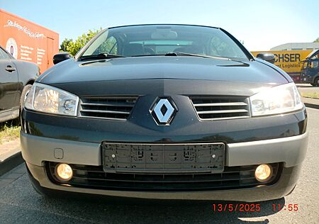 Renault Megane II 1.6 Cabrio Dynamique Luxe