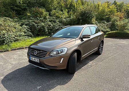 Volvo XC 60 XC60 T5 AWD Linje Inscription Geartronic Lin...