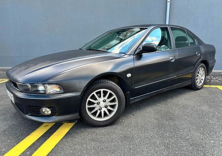 Mitsubishi Galant 2,0 Elegance/Automatik/AHK/TÜV 10/27