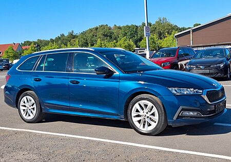 Skoda Octavia Combi Style iV plug-in Virtual Ambiante