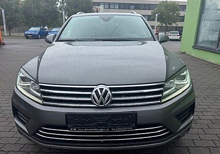 VW Touareg Volkswagen V8 TDI 4Motion /Panorama/Exclusive