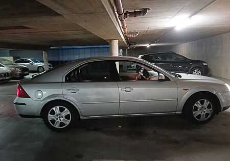 Ford Mondeo 2.0 Ghia Autom. Ghia