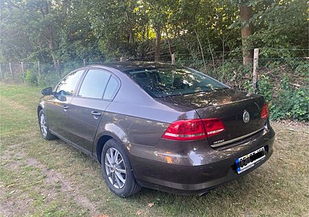 VW Passat Volkswagen 1.4 TSI Trendline Trendline