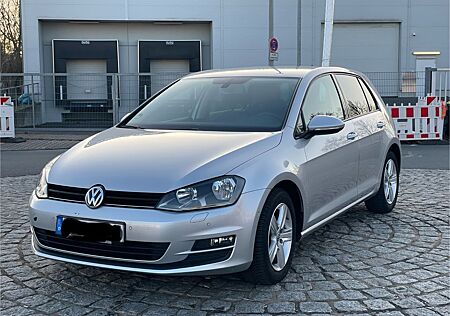 VW Golf Volkswagen 7 Comfortline 1.4 TSI BM 122PS SHZ COL PDC