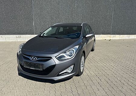 Hyundai i40 cw blue Style