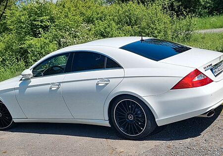 Mercedes-Benz CLS 500 - V8, 5,0 Liter, Top, Liebhaber