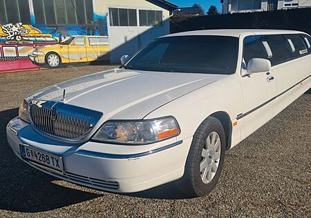 Lincoln Town Car gebraucht kaufen Lincoln Town Car Stretchlimousine