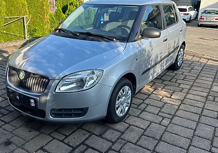 Skoda Fabia TÜV NEU!! 1.Hand!!!