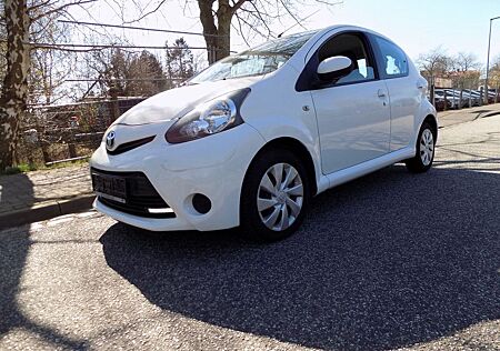 Toyota Aygo (X) Aygo AYGO Cool Go Navi HU 11,26