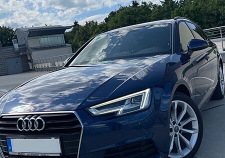 Audi A4 Avant 2.0 TDI/ Automat/ Service/TÜV