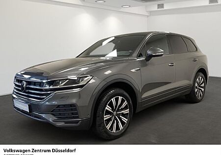 VW Touareg Volkswagen 3.0 TDI DSG 4Motion Navigation