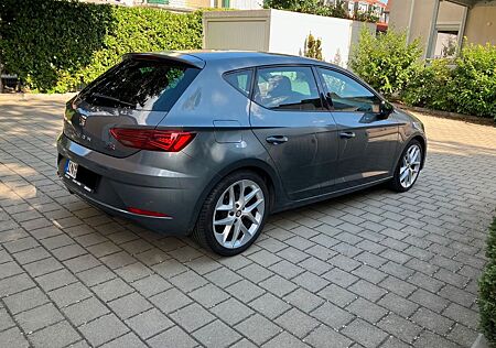 Seat Leon 2.0 TDI FR 184PS+DSG+ACC+LED+Lane+PDK+
