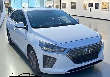 Hyundai Ioniq Premium Plug-In Hybrid