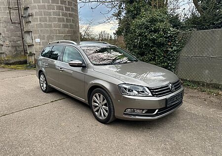 VW Passat Variant Volkswagen Highline 2.0TDI 4Motion Panorama