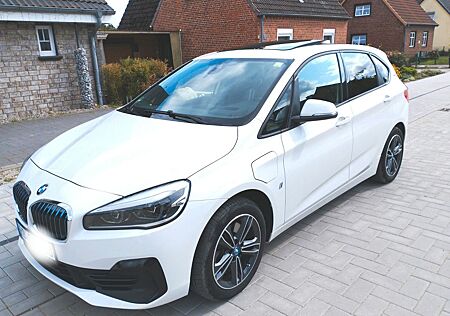 BMW 2er 225 Active Tourer 225xe iPerformance Steptro...