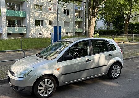 Ford Fiesta 1.3 44 kW -