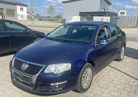 VW Passat Volkswagen Lim. Comfortline 2.0 TDI*Klimaautomatik*