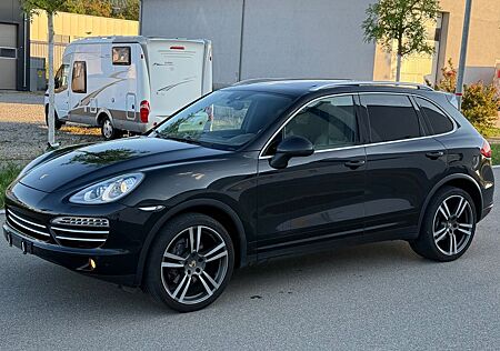 Porsche Cayenne 3.0 Diesel Platinum Edition *VOLL*PANO*