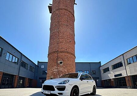 Porsche Cayenne GTS GTS