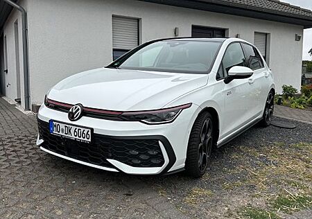 VW Golf Volkswagen VIII GTI DSG, AHK, Pano, Navi,Garantie usw