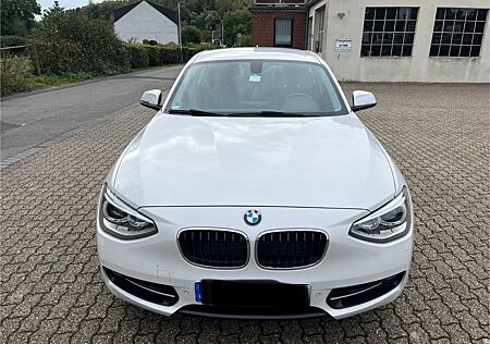 BMW 118d Sport Line Sport Line