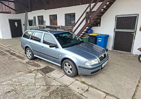 Skoda Octavia Combi 1.9 TDI 66kW Tour Tour