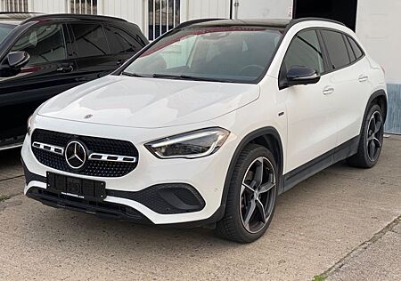 Mercedes-Benz GLA 250 GLA250e Pano_Massage_Leder_SitzKlima_Memory_Dist