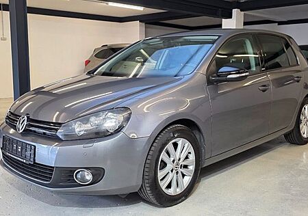 VW Golf Volkswagen VI 1.6 TDI Style/SHZ/PDC/Tempomat/Scheckhef