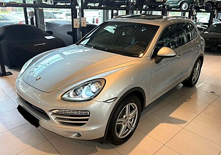 Porsche Cayenne 3.0d"NAVI"LEDER"XENON"SSD"ALU-19"