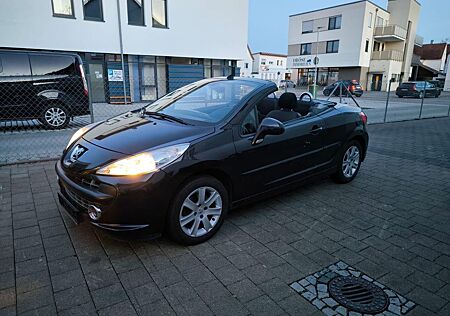Peugeot 207 CC Cabrio 120PS TÜV neu