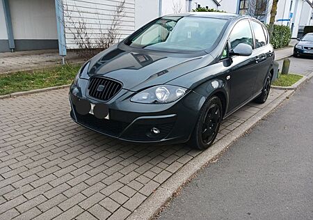 Seat Altea 2.0 TDI DSG Style F1 Schaltung Tempomat