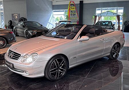 Mercedes-Benz CLK 200 Kompressor Leder Tempo Xenon Sihzg PDC
