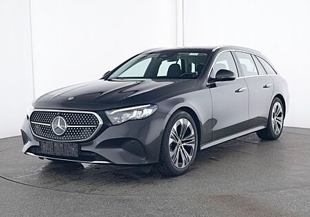 Mercedes-Benz E 220 T d Avantgarde AHK Pano 19z Distronic