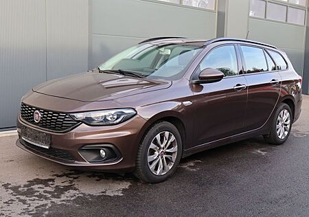 Fiat Tipo 1,4 Lounge Kamera Navi
