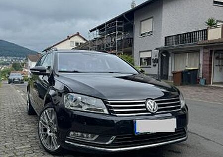 VW Passat Variant Volkswagen 2.0 TDI DSG Highline BMotion ...