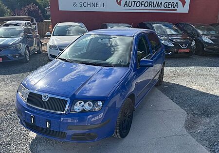 Skoda Fabia 1.4 16V Classic*8FachBereift*TÜV05/26