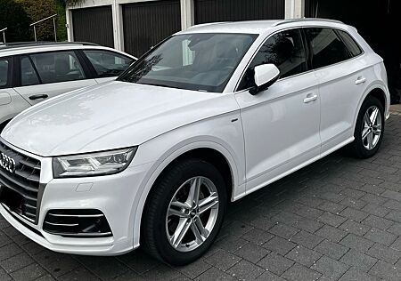Audi Q5 2.0 TFSI S tronic quattro sport