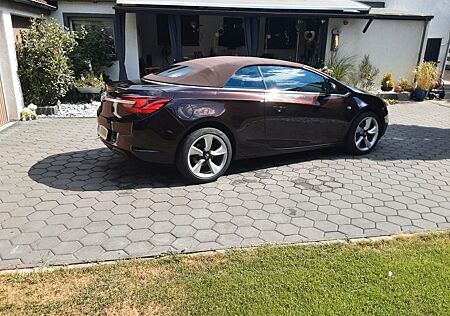 Opel Cascada 1.6 ECOTEC DI Turbo 125kW Edition Au...