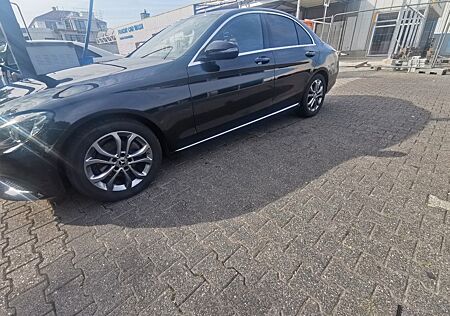 Mercedes-Benz C 180 d -