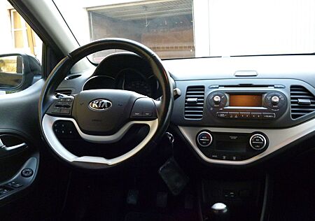 Kia Picanto 1.2 UEFA EURO 2016 UEFA EURO 2016