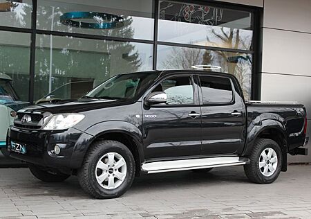 Toyota Hilux Double Cab Life 4x4 mit AirLocker