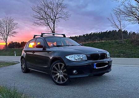 BMW 116i E87 - TÜV, 1er Reihe, 5 Türer, Schiebedach