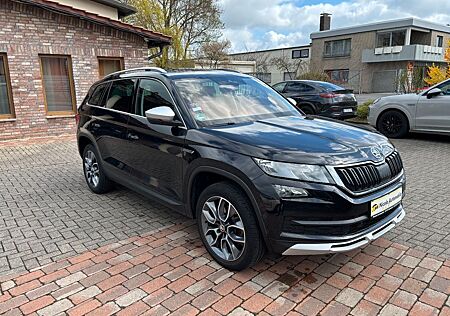 Skoda Kodiaq Scout 4x4+Ahk+Panorama+Alcant+Navi+Led+