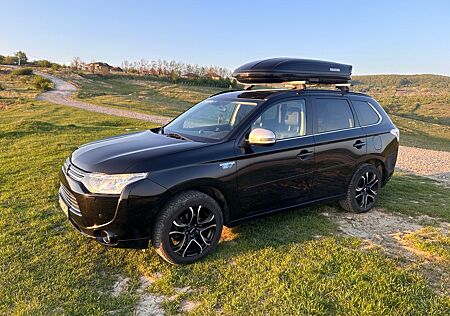 Mitsubishi Outlander 2.0 PHEV Instyle 4x4